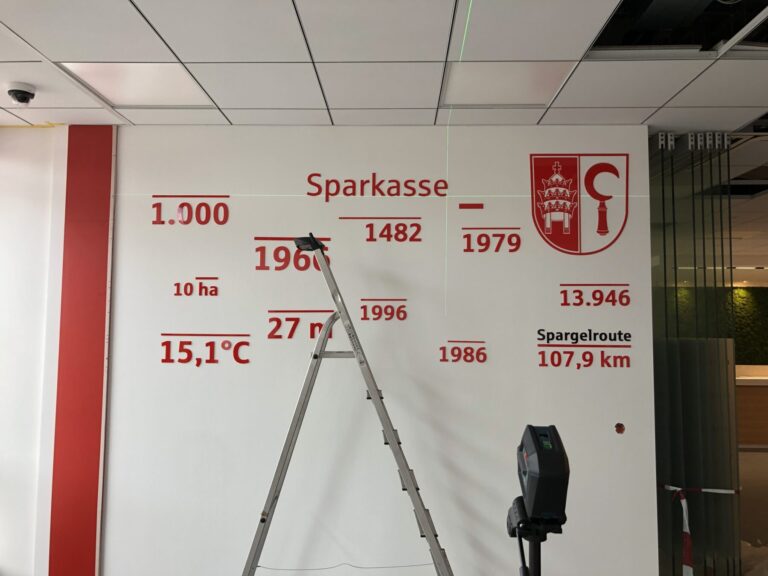2020 3d acrylglas beschriftung 50670224448