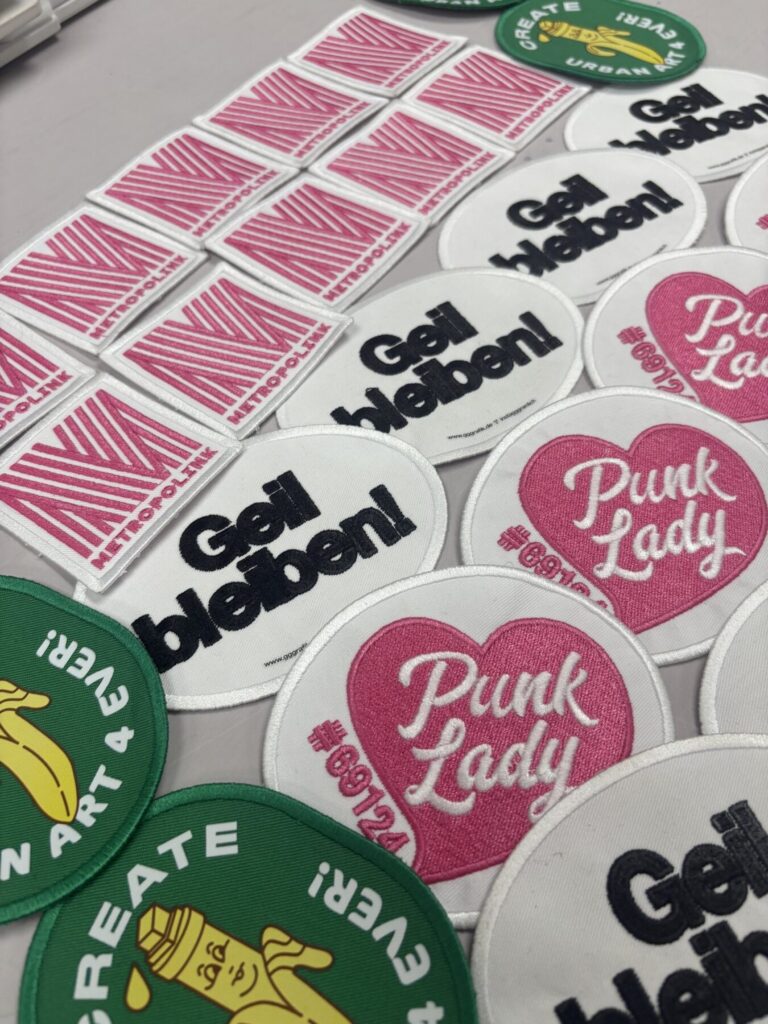 2026 logoaufnaeher punk lady img 0274